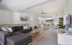 Noosa Gem! Walking Distance To Cafes - Shops - Sunshine Beach And Dog Beach